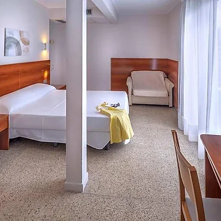 Ght Simeon Hotel *
